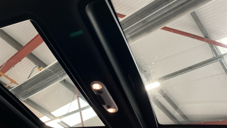 MINI Hatchback 1.5 Cooper Exclusive Premium Plus 5dr Auto Petrol Hatchback